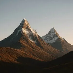 Minimal Mountain Peaks
