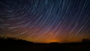 Minimalist Star Trails Long Exposure Night