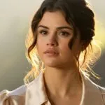 Selena Gomez Natural Soft Look