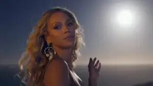 Beyoncé in Golden Hour