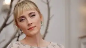 Saoirse Ronan Gentle Classic Look