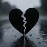 Minimalist Cracked Black Heart Concept