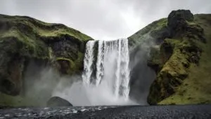 Waterfall Skogafoss Iceland Green Cliffs Powerful Flow